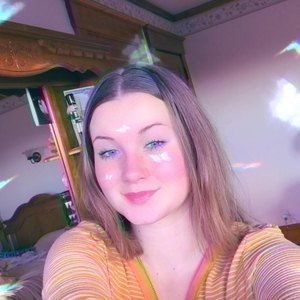 Meet your Posher, Abbie